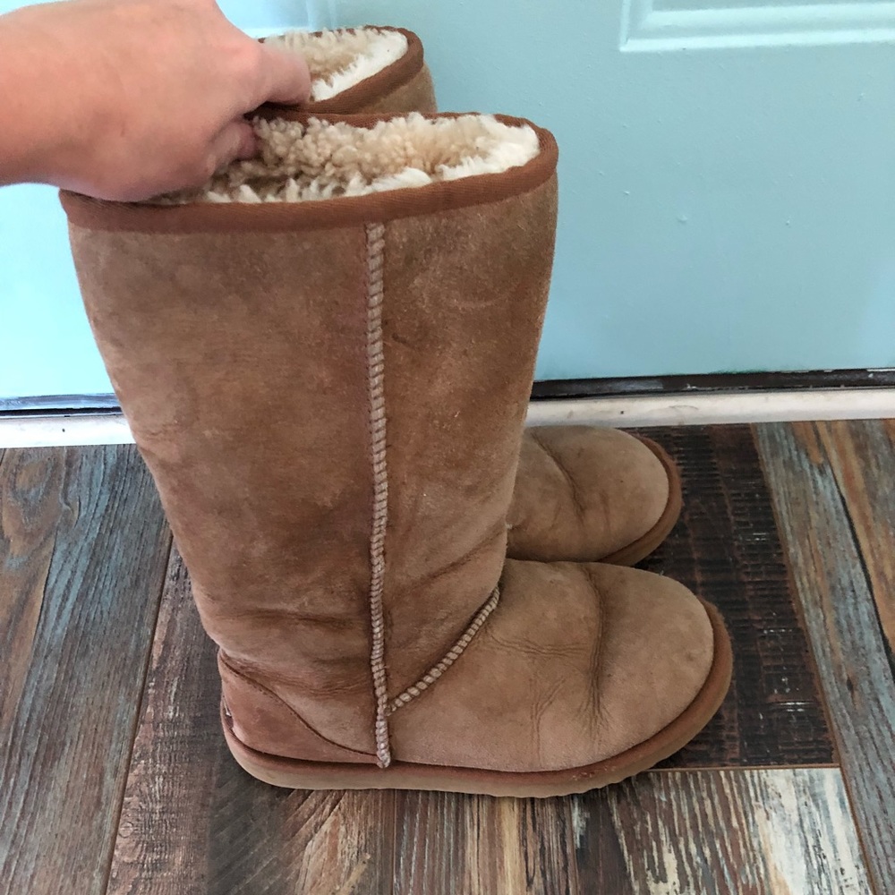 Ugg tan boots